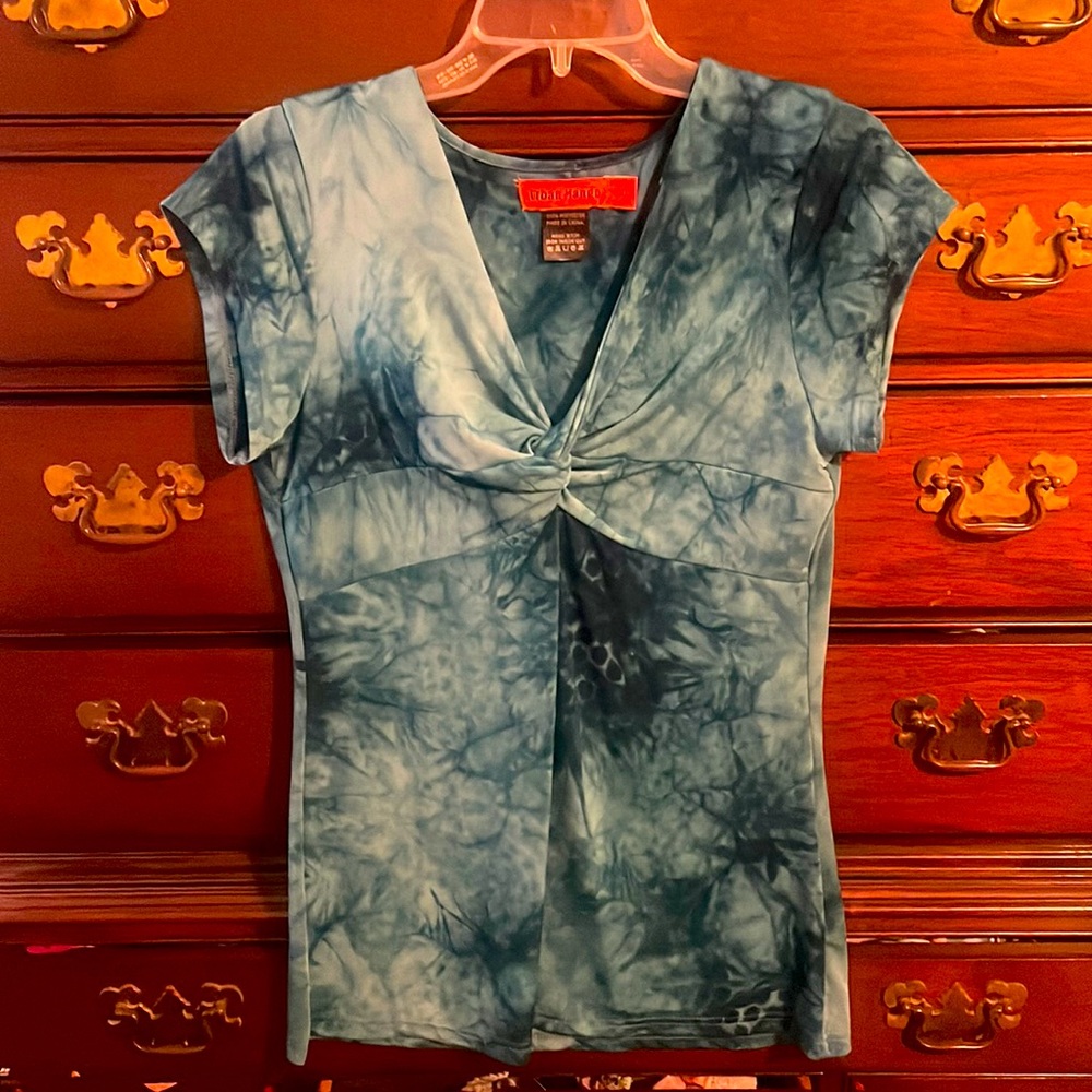 Blue tie dye blouse